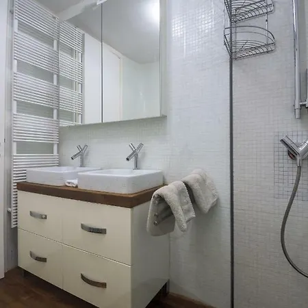 Sebastijan Apartment