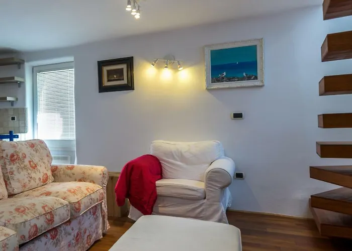 アパート Sebastijan